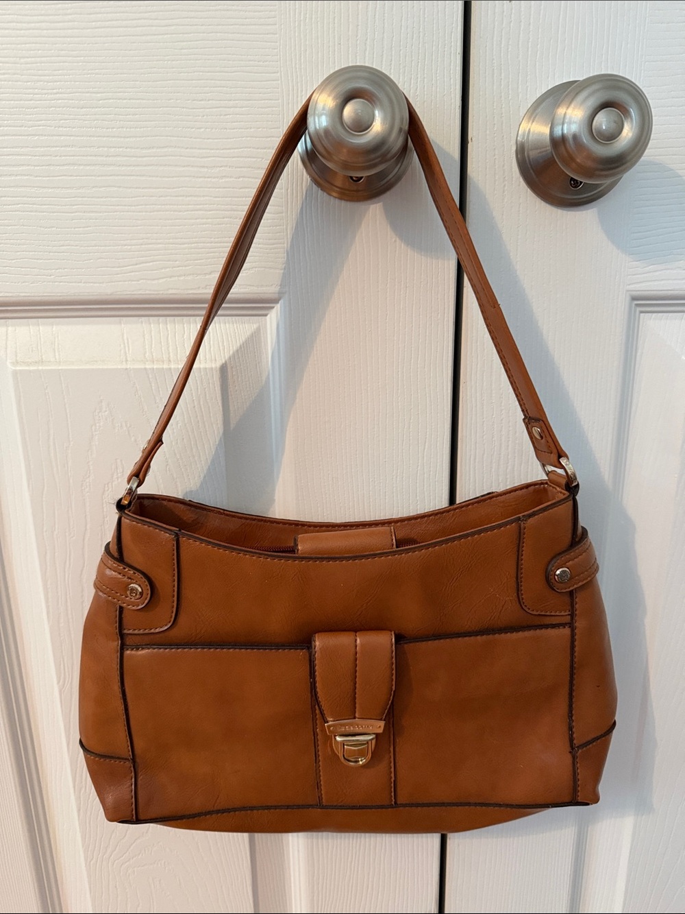 Liz Claiborne Women’s Brown Shoulder Bag